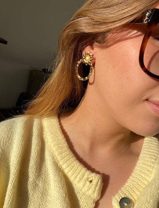 Boucle d'oreille Fleur Agate blanche/noire