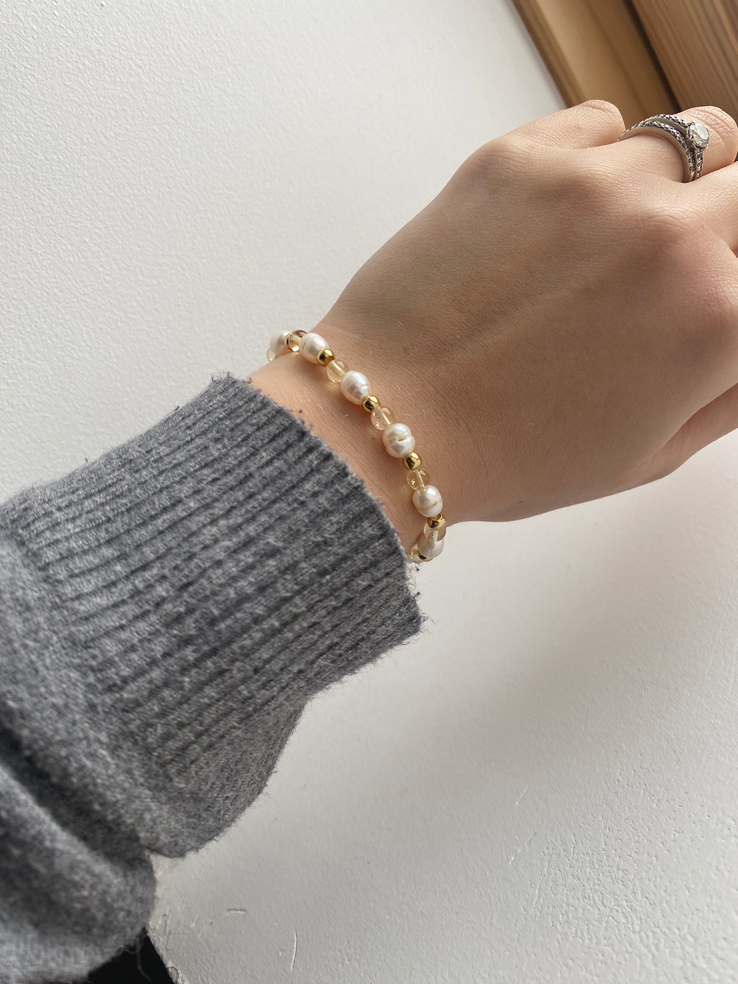Bracelet doré Citrine et perles d'eau douce